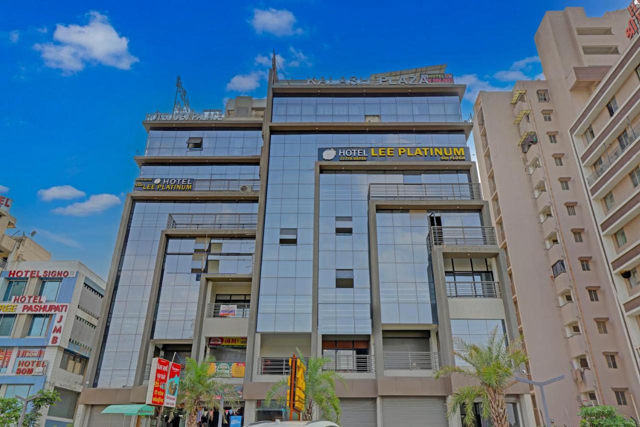 Hotel Lee Platinum Ahmedabad Luaran gambar