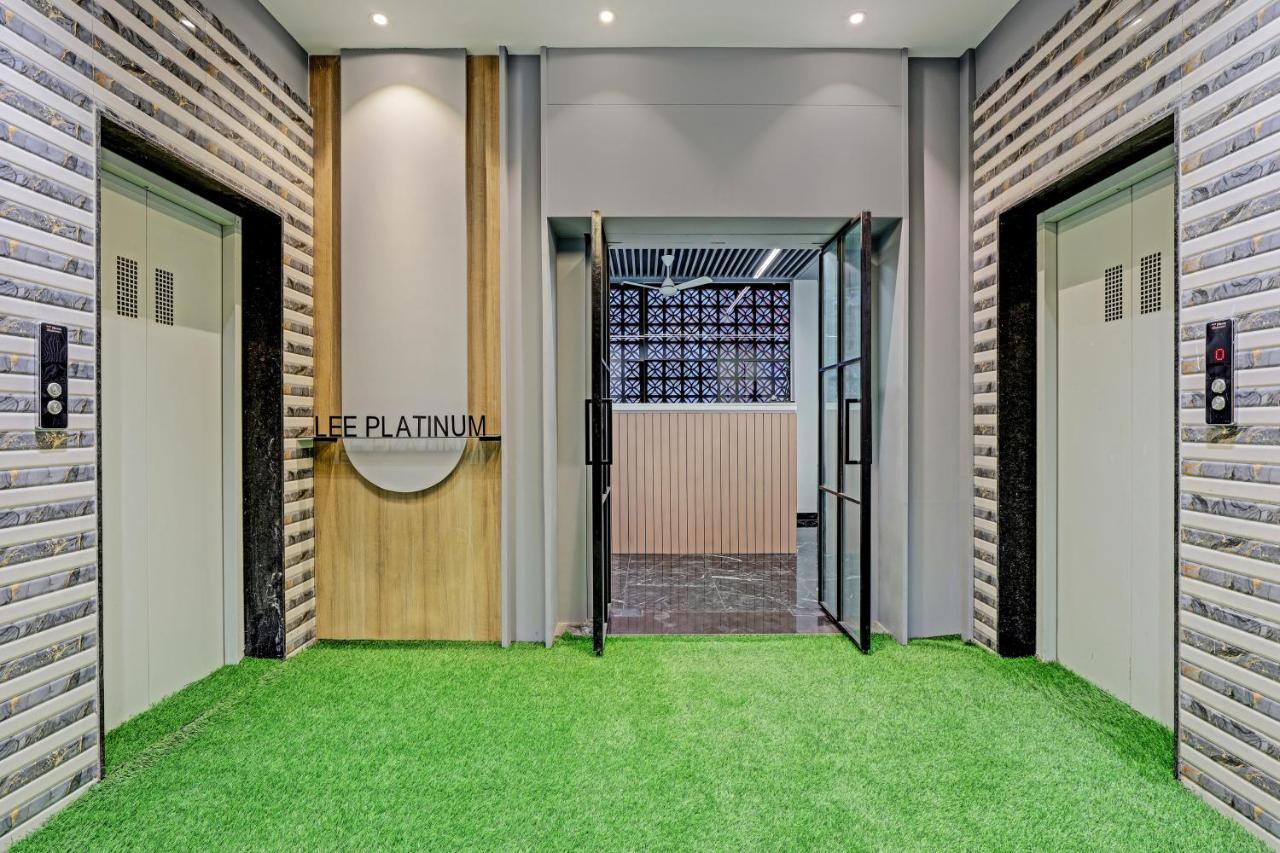 Hotel Lee Platinum Ahmedabad Luaran gambar